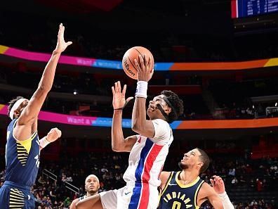 DETROIT, MI - DECEMBER 11: Ausar Thompson #9 of the Detroit Pistons shoots the ball during the game against the Indiana Pacers on December 11, 2023 at Little Caesars Arena in Detroit, Michigan. NOTE TO USER: User expressly acknowledges and agrees that, by downloading and/or using this photograph, User is consenting to the terms and conditions of the Getty Images License Agreement. Mandatory Copyright Notice: Copyright 2023 NBAE (Photo by Chris Schwegler/NBAE via Getty Images)