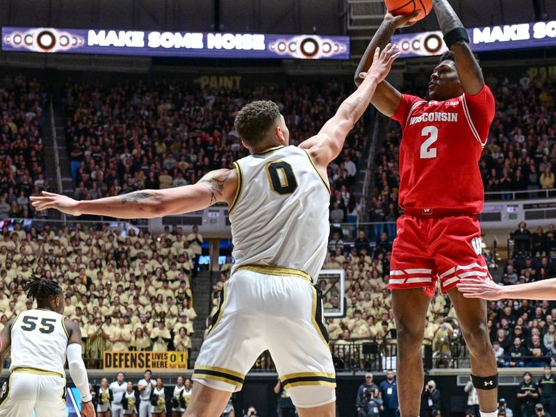 Can Wisconsin Badgers' Star Guard Max Klesmit Outshine Purdue Boilermakers' Dominant Center Zach...