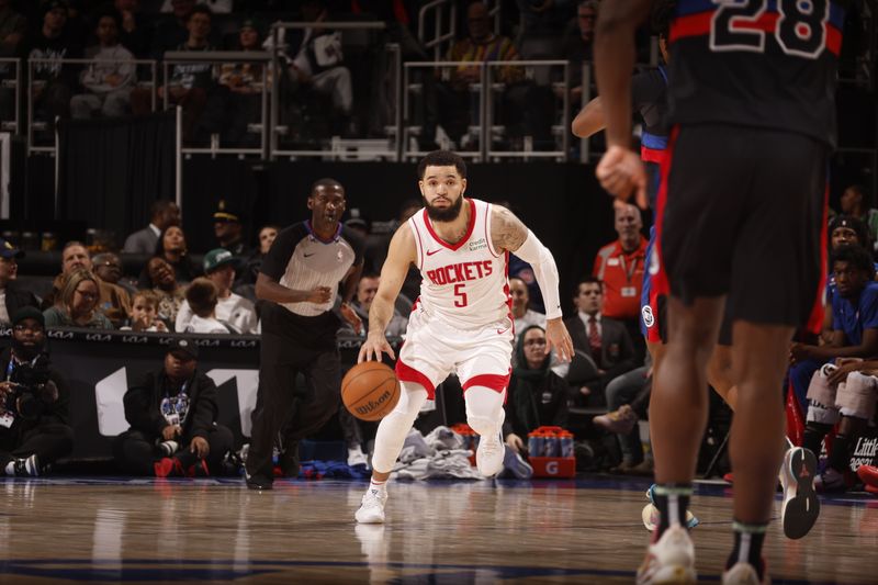 DETROIT, MI - JANUARY 12: Fred VanVleet #5 of the Houston Rockets handles the ball during the game against the Detroit Pistons on January 12, 2024 at Little Caesars Arena in Detroit, Michigan. NOTE TO USER: User expressly acknowledges and agrees that, by downloading and/or using this photograph, User is consenting to the terms and conditions of the Getty Images License Agreement. Mandatory Copyright Notice: Copyright 2024 NBAE (Photo by Brian Sevald/NBAE via Getty Images)