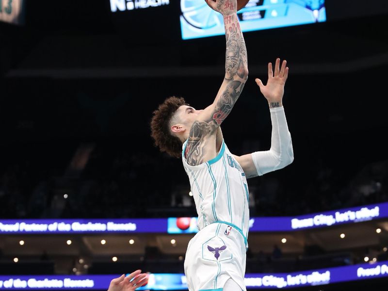 CHARLOTTE, NC -NOVEMBER 25:  LaMelo Ball #1 of the Charlotte Hornets shoots the ball during the game against the Orlando Magic on November 25, 2024 at Spectrum Center in Charlotte, North Carolina. NOTE TO USER: User expressly acknowledges and agrees that, by downloading and or using this photograph, User is consenting to the terms and conditions of the Getty Images License Agreement. Mandatory Copyright Notice: Copyright 2024 NBAE (Photo by Brock Williams-Smith/NBAE via Getty Images)