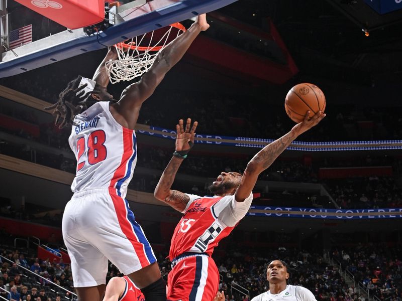 DETROIT, MI - FEBRUARY 24: Derrick Jones Jr. #55 of the LA Clippers drives to the basket during the game against the Detroit Pistons on February 24, 2025 at Little Caesars Arena in Detroit, Michigan. NOTE TO USER: User expressly acknowledges and agrees that, by downloading and/or using this photograph, User is consenting to the terms and conditions of the Getty Images License Agreement. Mandatory Copyright Notice: Copyright 2025 NBAE (Photo by Chris Schwegler/NBAE via Getty Images)