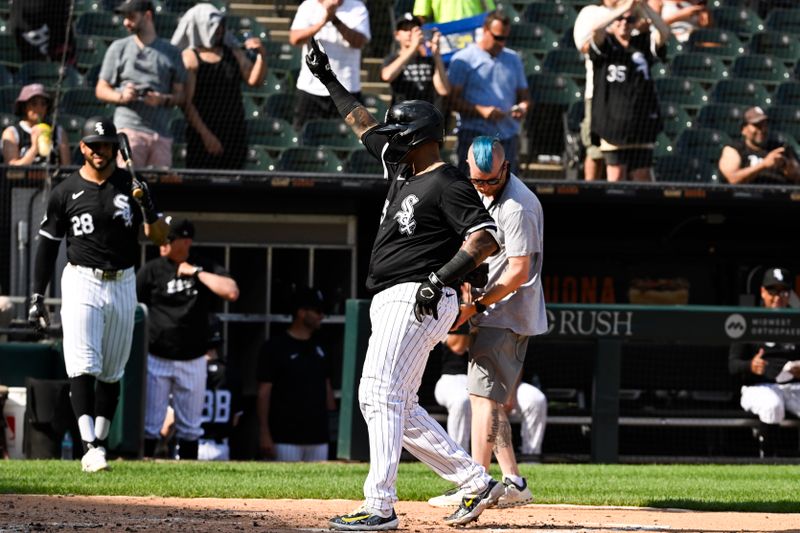 Jul 10, 2024; Chicago, Illinois, USA;  Chicago White Sox catcher Martín Maldonado (15) celebrates after hitting a home run against the Minnesota Twins during the third inning at Guaranteed Rate Field. Mandatory Credit: Matt Marton-USA TODAY Sports