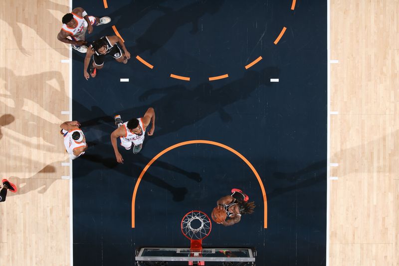 NEW YORK, NY - NOVEMBER 17: Noah Clowney #21 of the Brooklyn Nets dunks the ball during the game against the New York Knicks on November 17, 2024 at Madison Square Garden in New York City, New York.  NOTE TO USER: User expressly acknowledges and agrees that, by downloading and or using this photograph, User is consenting to the terms and conditions of the Getty Images License Agreement. Mandatory Copyright Notice: Copyright 2024 NBAE  (Photo by Nathaniel S. Butler/NBAE via Getty Images)