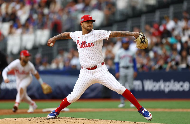 [US, Mexico & Canada customers only] June 9, 2024; London, UNITED KINGDOM;  Philadelphia Phillies pitcher Taijuan Walker throws to the New York Mets during a London Series baseball game at Queen Elizabeth Olympic Park. Mandatory Credit: Matthew Childs/Reuters via USA TODAY Sports