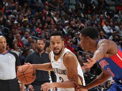 NEW ORLEANS, LA - NOVEMBER 2: CJ McCollum #3 of the New Orleans Pelicans drives to the basket during the game against the Detroit Pistons on November 2, 2023 at the Smoothie King Center in New Orleans, Louisiana. NOTE TO USER: User expressly acknowledges and agrees that, by downloading and or using this Photograph, user is consenting to the terms and conditions of the Getty Images License Agreement. Mandatory Copyright Notice: Copyright 2023 NBAE (Photo by Layne Murdoch Jr./NBAE via Getty Images)