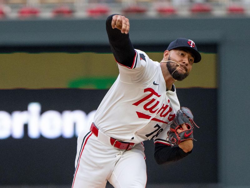 Jul 2, 2024; Minneapolis, Minnesota, USA; Minnesota Twins pitcher Simeon Woods Richardson (78) pitches to Detroit Tigers right fielder Wenceel Pérez (46) in the first inning at Target Field. Mandatory Credit: Matt Blewett-USA TODAY Sports