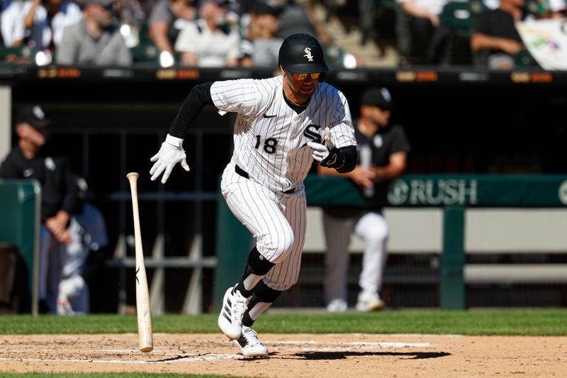 Sep 26, 2024; Chicago, Illinois, USA; Chicago White Sox second baseman Jacob Amaya (18) reaches on the fielders choice against the Los Angeles Angels during the fifth inning at Guaranteed Rate Field. Mandatory Credit: Kamil Krzaczynski-Imagn Images