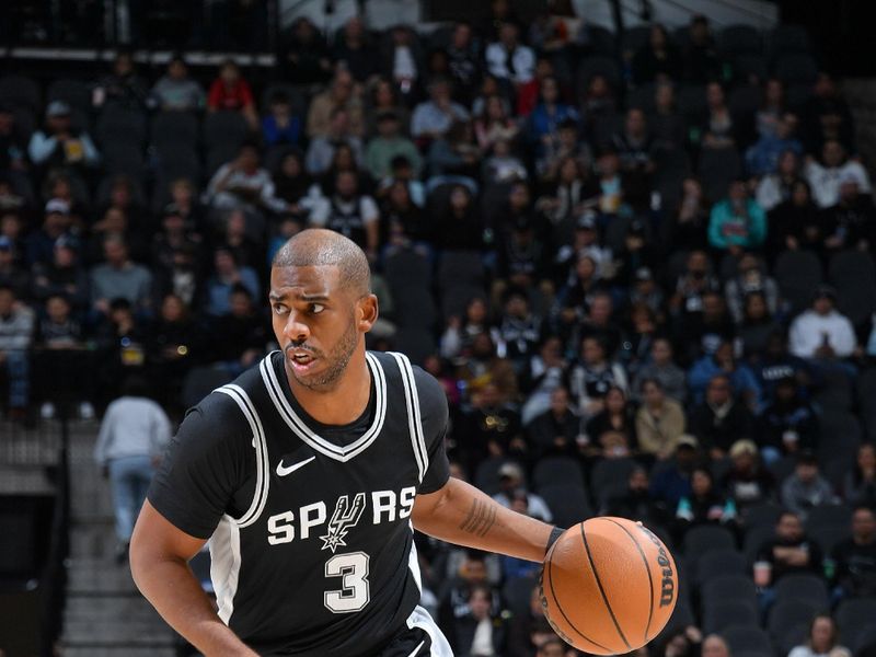 SAN ANTONIO, TX - DECEMBER 6:  Chris Paul #3 of the San Antonio Spurs handles the ball during the game against the Sacramento Kings on December 6, 2024 at the Frost Bank Center in San Antonio, Texas. NOTE TO USER: User expressly acknowledges and agrees that, by downloading and or using this photograph, user is consenting to the terms and conditions of the Getty Images License Agreement. Mandatory Copyright Notice: Copyright 2024 NBAE (Photos by Michael Gonzales/NBAE via Getty Images)