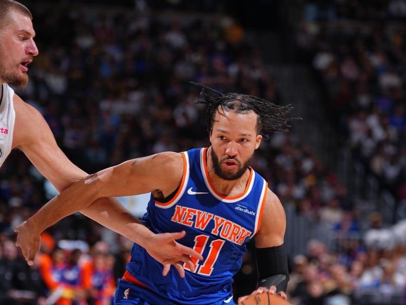 DENVER, CO - NOVEMBER 25: Jalen Brunson #11 of the New York Knicks dribbles the ball during the game against the Denver Nuggets on November 25, 2024 at Ball Arena in Denver, Colorado. NOTE TO USER: User expressly acknowledges and agrees that, by downloading and/or using this Photograph, user is consenting to the terms and conditions of the Getty Images License Agreement. Mandatory Copyright Notice: Copyright 2024 NBAE (Photo by Garrett Ellwood/NBAE via Getty Images)