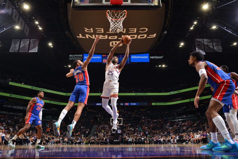 PHOENIX, AZ - OCTOBER 11: Mamadi Diakite #25 of the Phoenix Suns dunks the ball during the game against the Detroit Pistons during a NBA preseason game on October 11, 2024 at Footprint Center in Phoenix, Arizona. NOTE TO USER: User expressly acknowledges and agrees that, by downloading and or using this photograph, user is consenting to the terms and conditions of the Getty Images License Agreement. Mandatory Copyright Notice: Copyright 2024 NBAE (Photo by Barry Gossage/NBAE via Getty Images)