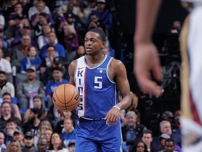 Top Performers Shine as Sacramento Kings Face Dallas Mavericks