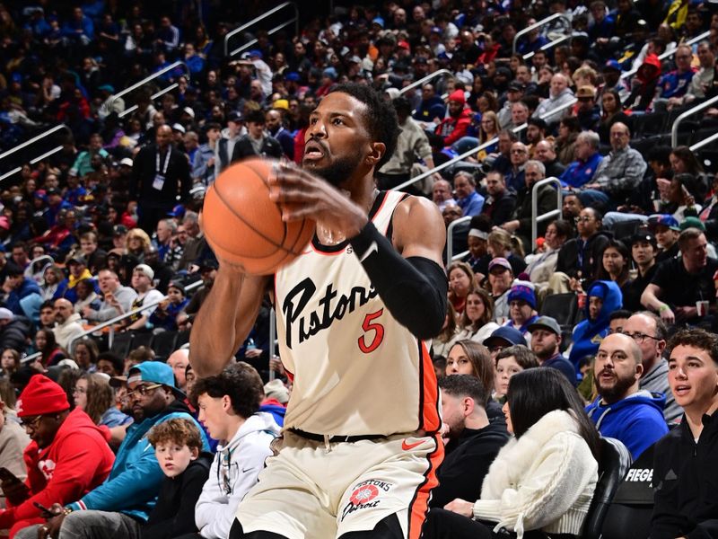 DETROIT, MI - JANUARY 9: Malik Beasley #5 of the Detroit Pistons shoots the ball during the game against the Golden State Warriors on January 9, 2025 at Little Caesars Arena in Detroit, Michigan. NOTE TO USER: User expressly acknowledges and agrees that, by downloading and/or using this photograph, User is consenting to the terms and conditions of the Getty Images License Agreement. Mandatory Copyright Notice: Copyright 2025 NBAE (Photo by Chris Schwegler/NBAE via Getty Images)