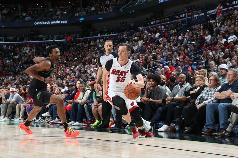 NEW ORLEANS, LA - FEBRUARY 23: Duncan Robinson #55 of the Miami Heat drives to the basket during the game against the New Orleans Pelicans on February 23, 2024 at the Smoothie King Center in New Orleans, Louisiana. NOTE TO USER: User expressly acknowledges and agrees that, by downloading and or using this Photograph, user is consenting to the terms and conditions of the Getty Images License Agreement. Mandatory Copyright Notice: Copyright 2024 NBAE (Photo by Layne Murdoch Jr./NBAE via Getty Images)