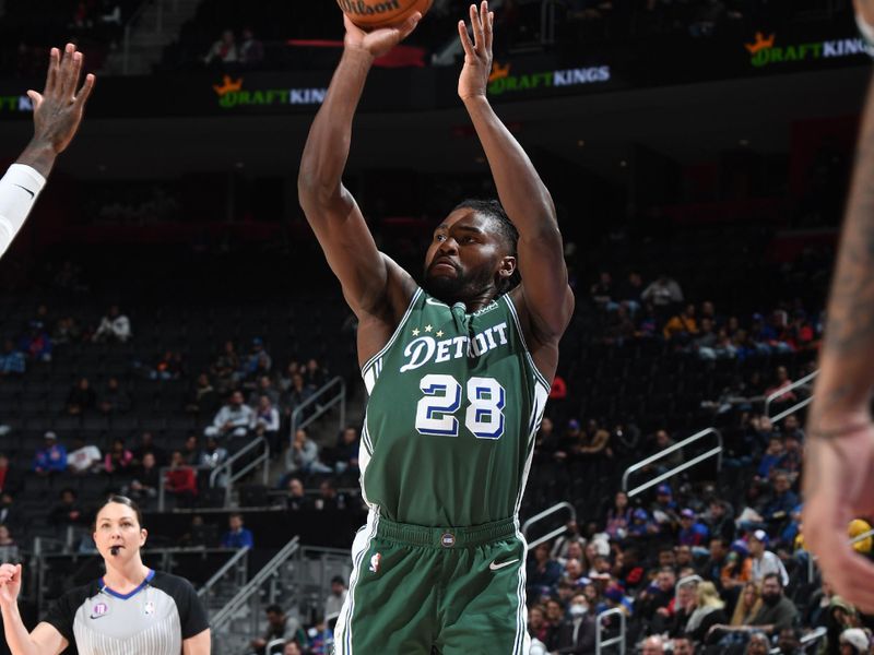 DETROIT, MI - NOVEMBER 29: Isaiah Stewart #28 of the Detroit Pistons shoots the ball during the game against the New York Knicks on November 29, 2022 at Little Caesars Arena in Detroit, Michigan. NOTE TO USER: User expressly acknowledges and agrees that, by downloading and/or using this photograph, User is consenting to the terms and conditions of the Getty Images License Agreement. Mandatory Copyright Notice: Copyright 2022 NBAE (Photo by Chris Schwegler/NBAE via Getty Images)