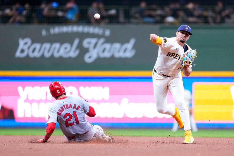 Brewers' Christian Yelich Ready to Lead Against Cardinals in St. Louis Showdown