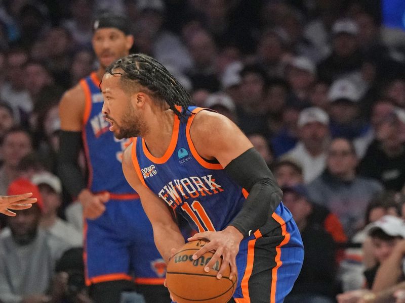 NEW YORK, NY - MARCH 31: Jalen Brunson #11 of the New York Knicks handles the ball during the game against the Oklahoma City Thunder on March 31, 2024 at Madison Square Garden in New York City, New York.  NOTE TO USER: User expressly acknowledges and agrees that, by downloading and or using this photograph, User is consenting to the terms and conditions of the Getty Images License Agreement. Mandatory Copyright Notice: Copyright 2024 NBAE  (Photo by Jesse D. Garrabrant/NBAE via Getty Images)