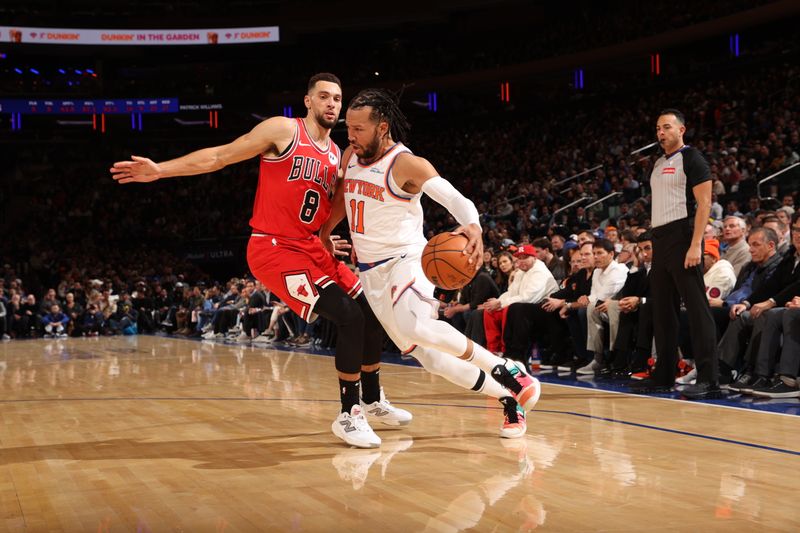 NEW YORK, NY - NOVEMBER 13: Jalen Brunson #11 of the New York Knicks drives to the basket during the game against the Chicago Bulls on November 13, 2024 at Madison Square Garden in New York City, New York.  NOTE TO USER: User expressly acknowledges and agrees that, by downloading and or using this photograph, User is consenting to the terms and conditions of the Getty Images License Agreement. Mandatory Copyright Notice: Copyright 2024 NBAE  (Photo by Joe Murphy/NBAE via Getty Images)