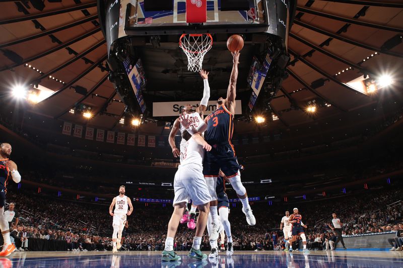 NEW YORK, NY - OCTOBER 28: Josh Hart #3 of the New York Knicks drives to the basket during the game against the Cleveland Cavaliers on October 28, 2024 at Madison Square Garden in New York City, New York.  NOTE TO USER: User expressly acknowledges and agrees that, by downloading and or using this photograph, User is consenting to the terms and conditions of the Getty Images License Agreement. Mandatory Copyright Notice: Copyright 2024 NBAE  (Photo by Nathaniel S. Butler/NBAE via Getty Images)