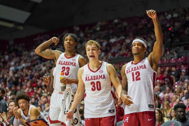 Crimson Tide Overwhelmed by Volunteers' Offensive Onslaught at Thompson-Boling Arena