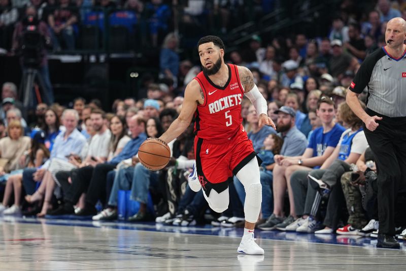 DALLAS, TX - APRIL 7: Fred VanVleet #5 of the Houston Rockets dribbles the ball during the game against the Dallas Mavericks  on April 7, 2024 at the American Airlines Center in Dallas, Texas. NOTE TO USER: User expressly acknowledges and agrees that, by downloading and or using this photograph, User is consenting to the terms and conditions of the Getty Images License Agreement. Mandatory Copyright Notice: Copyright 2024 NBAE (Photo by Glenn James/NBAE via Getty Images)