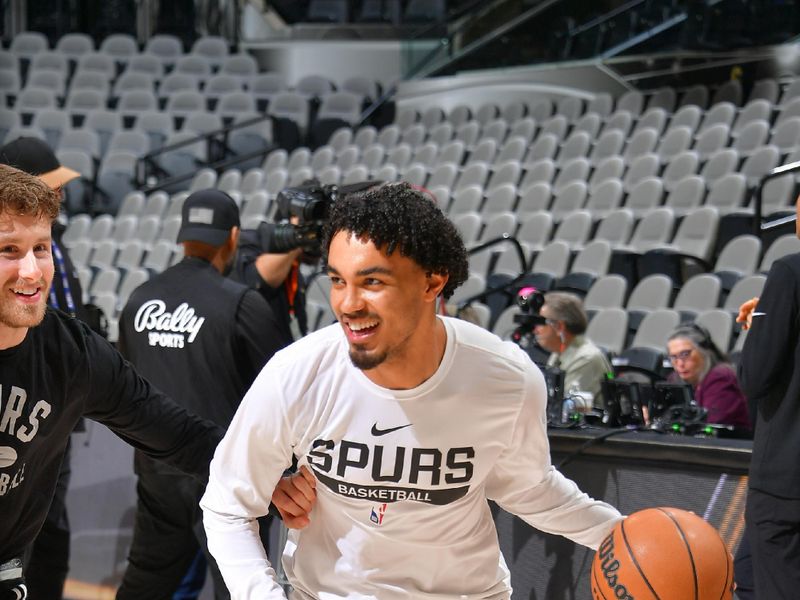 SAN ANTONIO, TX - JANUARY 30: Tre Jones #33 of the San Antonio Spurs warms up before the game against the Washington Wizards on January 30, 2023 at the AT&T Center in San Antonio, Texas. NOTE TO USER: User expressly acknowledges and agrees that, by downloading and or using this photograph, user is consenting to the terms and conditions of the Getty Images License Agreement. Mandatory Copyright Notice: Copyright 2023 NBAE (Photos by Michael Gonzales/NBAE via Getty Images)