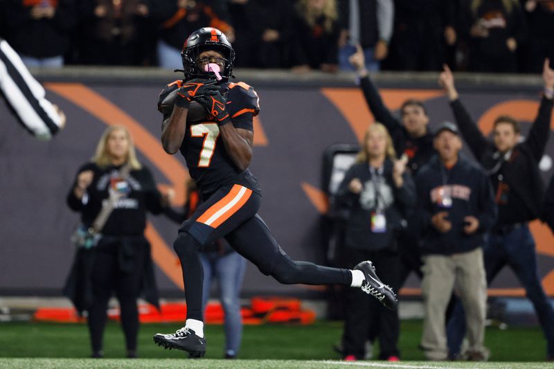 Oct 14, 2023; Corvallis, Oregon, USA; Oregon State Beavers wide receiver Silas Bolden (7) makes a catch for a touchdown during the second half against the UCLA Bruins at Reser Stadium. Mandatory Credit: Soobum Im-USA TODAY Sports