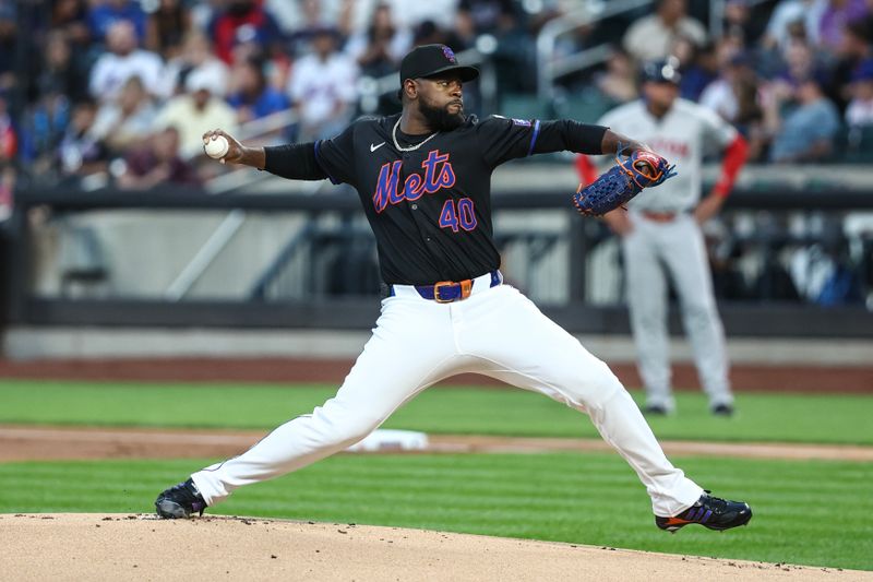 Sep 2, 2024; New York City, New York, USA; New York Mets starting pitcher Luis Severino (40) pitches in the first inning against the Boston Red Sox at Citi Field. Mandatory Credit: Wendell Cruz-USA TODAY Sports