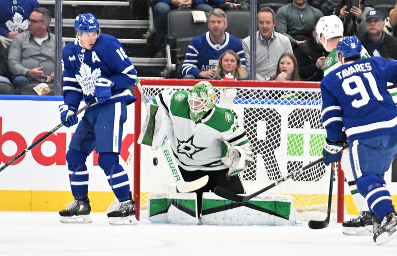 Feb 7, 2024; Toronto, Ontario, CAN; Dallas Stars goalie Scott Wedgewood (41) cannot stop a shot for a goal from Toronto Maple Leafs forward William Nylander (not shown) in the first period at Scotiabank Arena. Mandatory Credit: Dan Hamilton-USA TODAY Sports