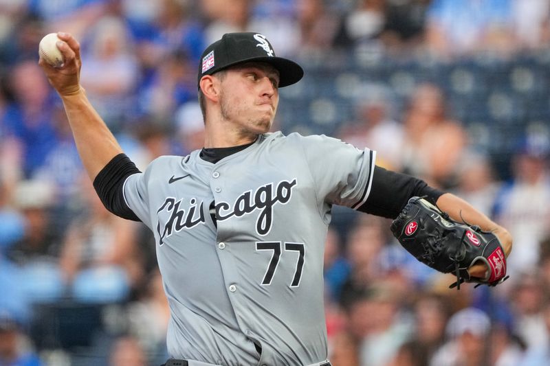 Jul 19, 2024; Kansas City, Missouri, USA; Chicago White Sox starting pitcher Chris Flexen (77) delivers a pitch against the Kansas City Royals in the first inning at Kauffman Stadium. Mandatory Credit: Denny Medley-USA TODAY Sports