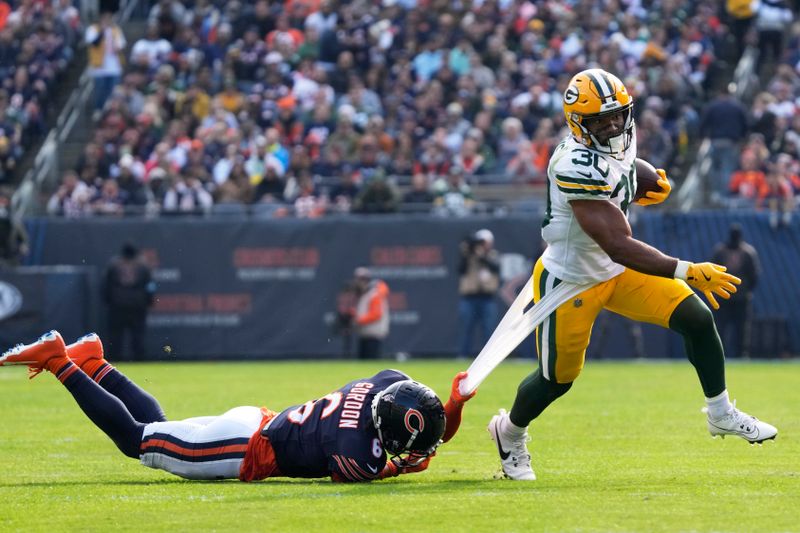 Green Bay Packers Continue Winning Streak, Eyeing Victory at Lambeau Field