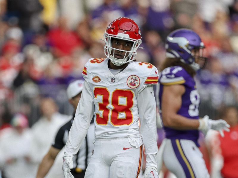 Can the Chiefs' Precision in Las Vegas Outshine the 49ers' Efforts?