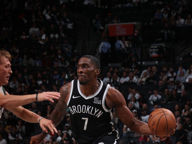 BROOKLYN, NY - OCTOBER 27: Shake Milton #7 of the Brooklyn Nets looks to pass the ball during the game against the Milwaukee Bucks on October 27, 2024 at Barclays Center in Brooklyn, New York. NOTE TO USER: User expressly acknowledges and agrees that, by downloading and or using this Photograph, user is consenting to the terms and conditions of the Getty Images License Agreement. Mandatory Copyright Notice: Copyright 2024 NBAE (Photo by Nathaniel S. Butler/NBAE via Getty Images)