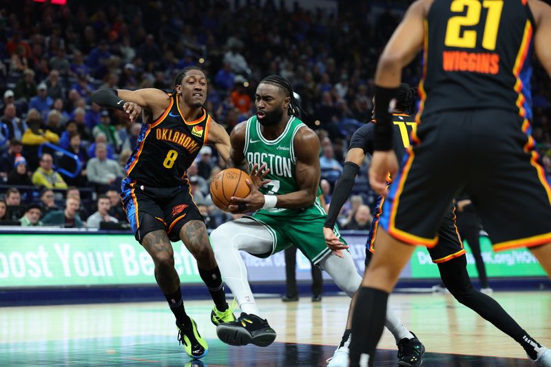 OKLAHOMA CITY, OK - JANUARY 5: Jaylen Brown #7 of the Boston Celtics drives to the basket during the game against the Oklahoma City Thunder on January 5, 2025 at Paycom Center in Oklahoma City, Oklahoma. NOTE TO USER: User expressly acknowledges and agrees that, by downloading and or using this photograph, User is consenting to the terms and conditions of the Getty Images License Agreement. Mandatory Copyright Notice: Copyright 2025 NBAE (Photo by Martin McGrew/NBAE via Getty Images)