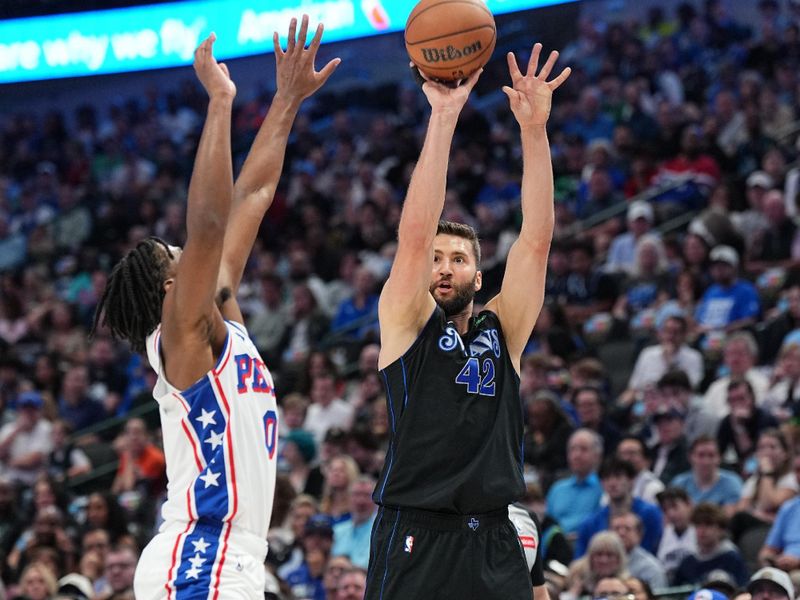 DALLAS, TX - MARCH 3: Maxi Kleber #42 of the Dallas Mavericks shoots the ball during the game against the Philadelphia 76ers on March 3, 2024 at the American Airlines Center in Dallas, Texas. NOTE TO USER: User expressly acknowledges and agrees that, by downloading and or using this photograph, User is consenting to the terms and conditions of the Getty Images License Agreement. Mandatory Copyright Notice: Copyright 2024 NBAE (Photo by Glenn James/NBAE via Getty Images)