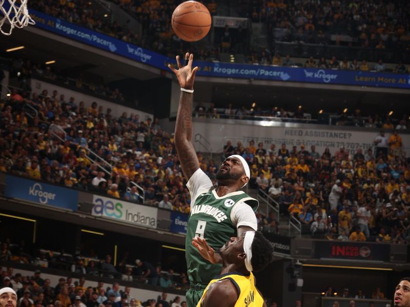 INDIANAPOLIS, IN - APRIL 28: Bobby Portis #9 of the Milwaukee Bucks drives to the basket during the game against the Indiana Pacers during Round 1 Game 4 of the 2024 NBA Playoffs on April 28, 2024 at Gainbridge Fieldhouse in Indianapolis, Indiana. NOTE TO USER: User expressly acknowledges and agrees that, by downloading and or using this Photograph, user is consenting to the terms and conditions of the Getty Images License Agreement. Mandatory Copyright Notice: Copyright 2024 NBAE (Photo by Nathaniel S. Butler/NBAE via Getty Images)