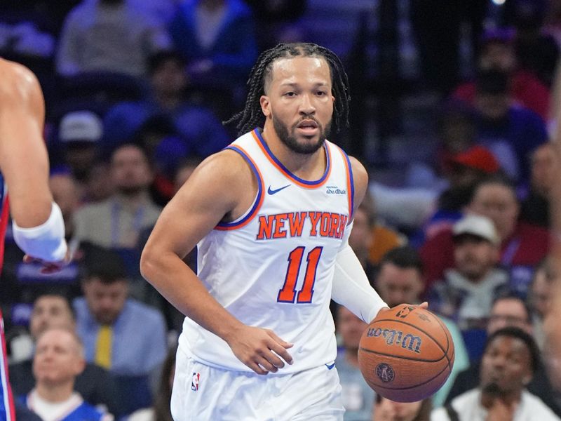 PHILADELPHIA, PA - NOVEMBER 12: Jalen Brunson #11 of the New York Knicks dribbles the ball during the game against the Philadelphia 76ers during the Emirates NBA Cup game on November 12, 2024 at the Wells Fargo Center in Philadelphia, Pennsylvania NOTE TO USER: User expressly acknowledges and agrees that, by downloading and/or using this Photograph, user is consenting to the terms and conditions of the Getty Images License Agreement. Mandatory Copyright Notice: Copyright 2024 NBAE (Photo by Jesse D. Garrabrant/NBAE via Getty Images)