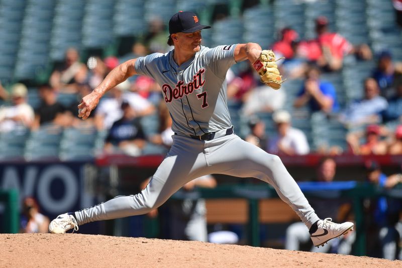 Jun 27, 2024; Anaheim, California, USA; Detroit Tigers pitcher Shelby Miller (7) throws against the Los Angeles Angels during the ninth inning at Angel Stadium. Mandatory Credit: Gary A. Vasquez-USA TODAY Sports