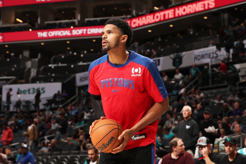 CHARLOTTE, NC - NOVEMBER 6: Tobias Harris #12 of the Detroit Pistons warms up before the game against the Charlotte Hornets on November 6, 2024 at Spectrum Center in Charlotte, North Carolina. NOTE TO USER: User expressly acknowledges and agrees that, by downloading and or using this photograph, User is consenting to the terms and conditions of the Getty Images License Agreement. Mandatory Copyright Notice: Copyright 2024 NBAE (Photo by Kent Smith/NBAE via Getty Images)