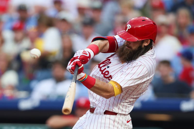 Royals' Early Surge Falls Short as Phillies Rally at Citizens Bank Park