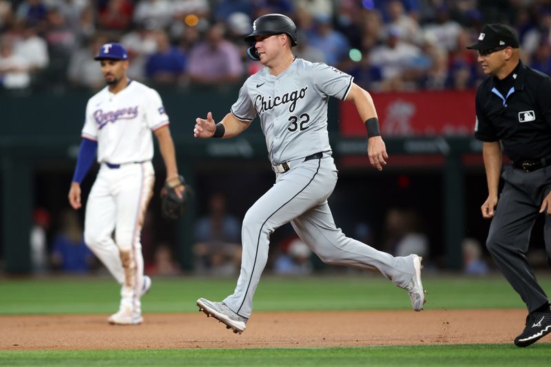 Jul 25, 2024; Arlington, Texas, USA; Chicago White Sox right fielder Gavin Sheets (32) attempts to steal second base against the Texas Rangers in the second inning at Globe Life Field. Mandatory Credit: Tim Heitman-USA TODAY Sports