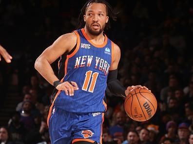 NEW YORK, NY - DECEMBER 23:  Jalen Brunson #11 of the New York Knicks handles the ball during the game  on December 23, 2023 at Madison Square Garden in New York City, New York.  NOTE TO USER: User expressly acknowledges and agrees that, by downloading and or using this photograph, User is consenting to the terms and conditions of the Getty Images License Agreement. Mandatory Copyright Notice: Copyright 2023 NBAE  (Photo by Nathaniel S. Butler/NBAE via Getty Images)