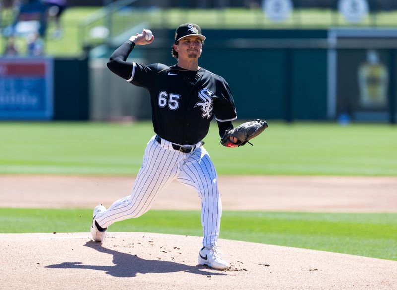 Mar 13, 2026; Phoenix, Arizona, USA; Chicago White Sox pitcher Davis Martin against the Chicago Cubs during a spring training game at Camelback Ranch-Glendale. Mandatory Credit: Mark J. Rebilas-Imagn Images