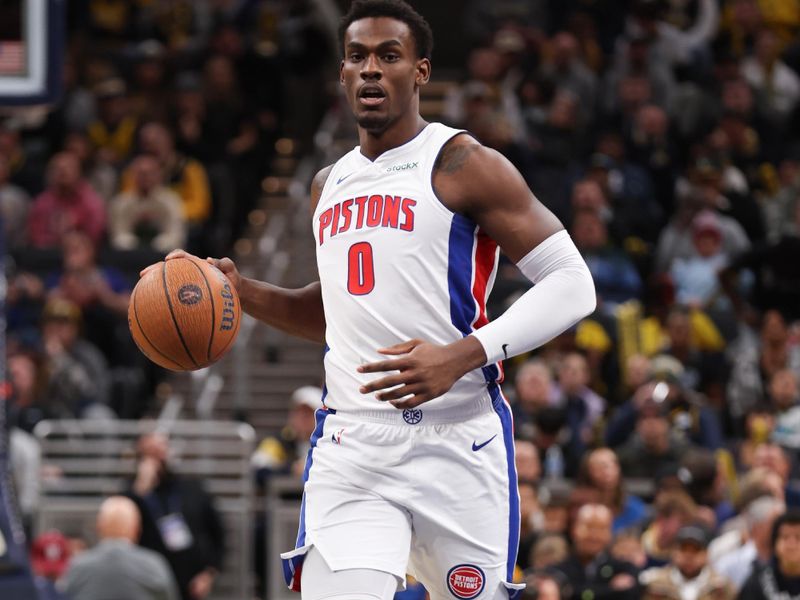 INDIANAPOLIS, IN - NOVEMBER 29: Jalen Duren #0 of the Detroit Pistons handles the ball during the game against the Indiana Pacers during the Emirates NBA Cup game on November 29, 2024 at Gainbridge Fieldhouse in Indianapolis, Indiana. NOTE TO USER: User expressly acknowledges and agrees that, by downloading and or using this Photograph, user is consenting to the terms and conditions of the Getty Images License Agreement. Mandatory Copyright Notice: Copyright 2024 NBAE (Photo by Pepper Robinson/NBAE via Getty Images)