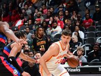 Pistons' Effort Falls Short Against Hawks in a High-Flying Encounter