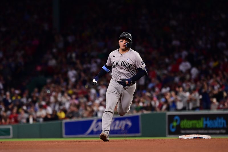Yankees Set to Clash with Red Sox: Betting Odds Highlight Home Field Advantage