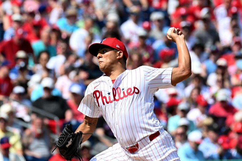 Mar 8, 2024; Clearwater, Florida, USA; Philadelphia Phillies pitcher Ranger Suarez (55) throws a pitch in the second inning of the spring training game against the Houston Astros at BayCare Ballpark. Mandatory Credit: Jonathan Dyer-USA TODAY Sports