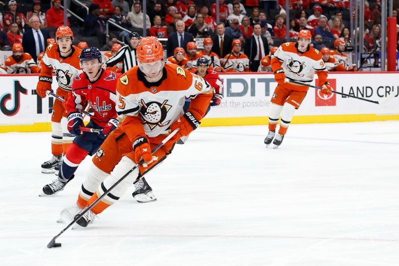 Anaheim Ducks' Offensive Push Falls Short Against Washington Capitals at Capital One Arena