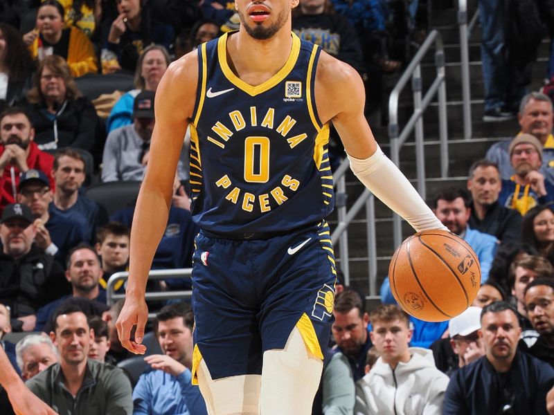 INDIANAPOLIS, IN - MARCH 2: Tyrese Haliburton #0 of the Indiana Pacers dribbles the ball during the game against the Chicago Bulls on March 2, 2025 at Gainbridge Fieldhouse in Indianapolis, Indiana. NOTE TO USER: User expressly acknowledges and agrees that, by downloading and or using this Photograph, user is consenting to the terms and conditions of the Getty Images License Agreement. Mandatory Copyright Notice: Copyright 2025 NBAE (Photo by Ron Hoskins/NBAE via Getty Images)