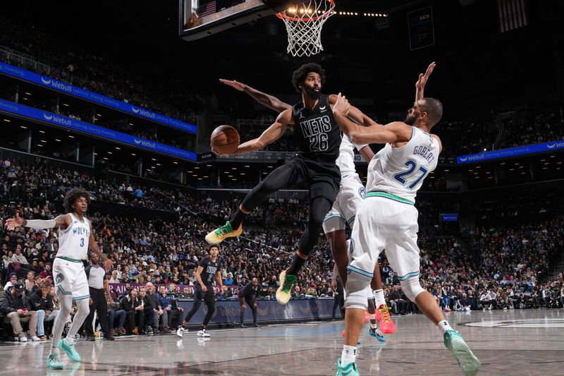 BROOKLYN, NY - JANUARY 25: Spencer Dinwiddie #26 of the Brooklyn Nets drives to the basket during the game against the Minnesota Timberwolves on January 25, 2024 at Barclays Center in Brooklyn, New York. NOTE TO USER: User expressly acknowledges and agrees that, by downloading and or using this Photograph, user is consenting to the terms and conditions of the Getty Images License Agreement. Mandatory Copyright Notice: Copyright 2024 NBAE (Photo by Jesse D. Garrabrant/NBAE via Getty Images)