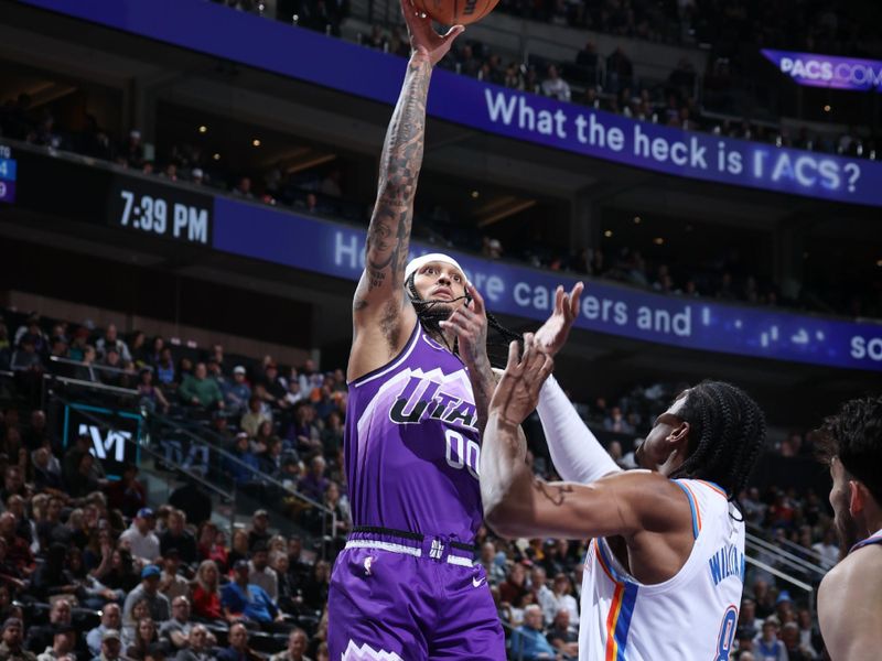 SALT LAKE CITY, UT - FEBRUARY 6: Jordan Clarkson #00 of the Utah Jazz shoots the ball during the game against the Oklahoma City Thunder on February 6, 2024 at Delta Center in Salt Lake City, Utah. NOTE TO USER: User expressly acknowledges and agrees that, by downloading and or using this Photograph, User is consenting to the terms and conditions of the Getty Images License Agreement. Mandatory Copyright Notice: Copyright 2024 NBAE (Photo by Melissa Majchrzak/NBAE via Getty Images)